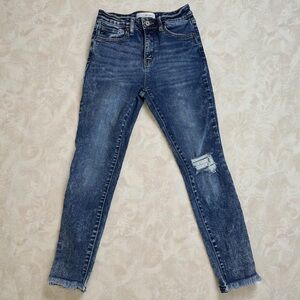 KanCan Skinny Jeans Size 7 / 27 Distressed Raw Hem Ankle Denim